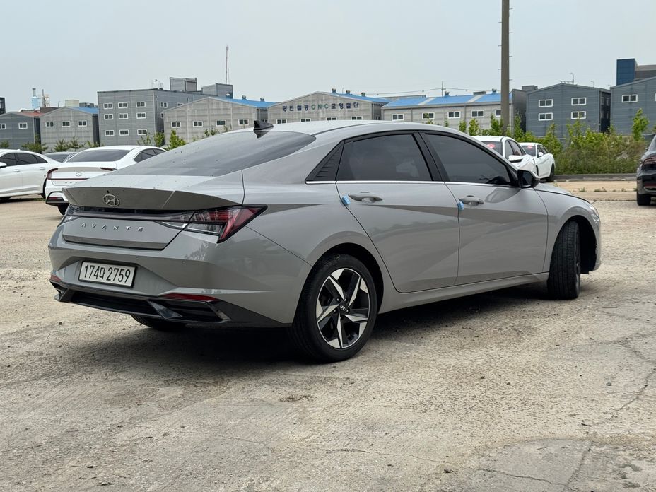 Hyundai AVANTE 2023
