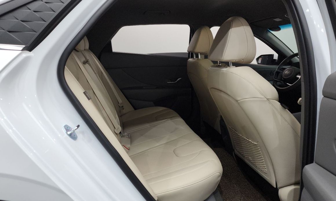 Hyundai AVANTE 2026