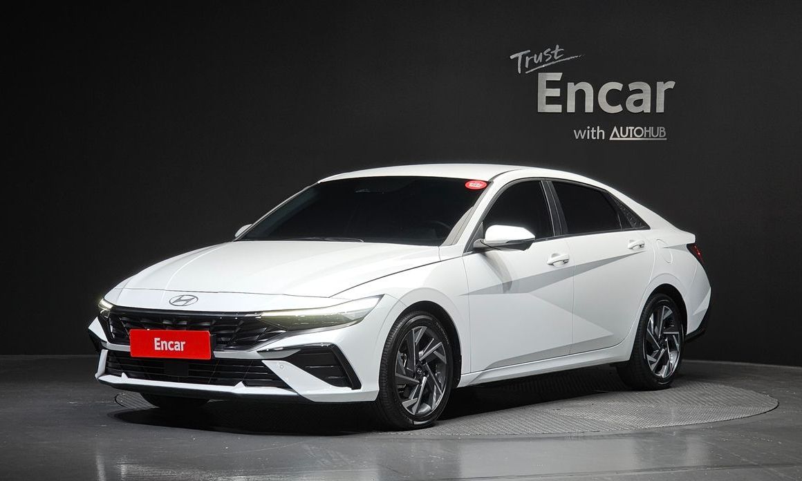 Hyundai AVANTE 2024