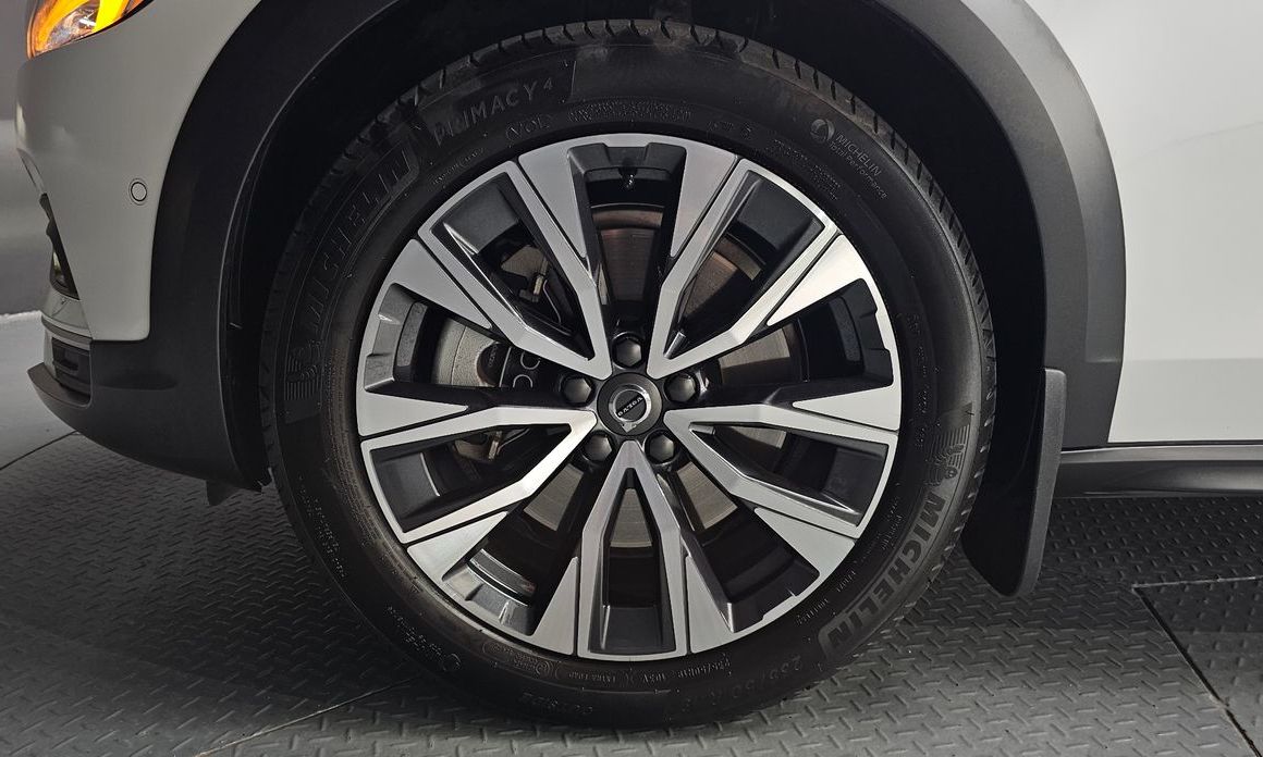 Volvo V90 2023