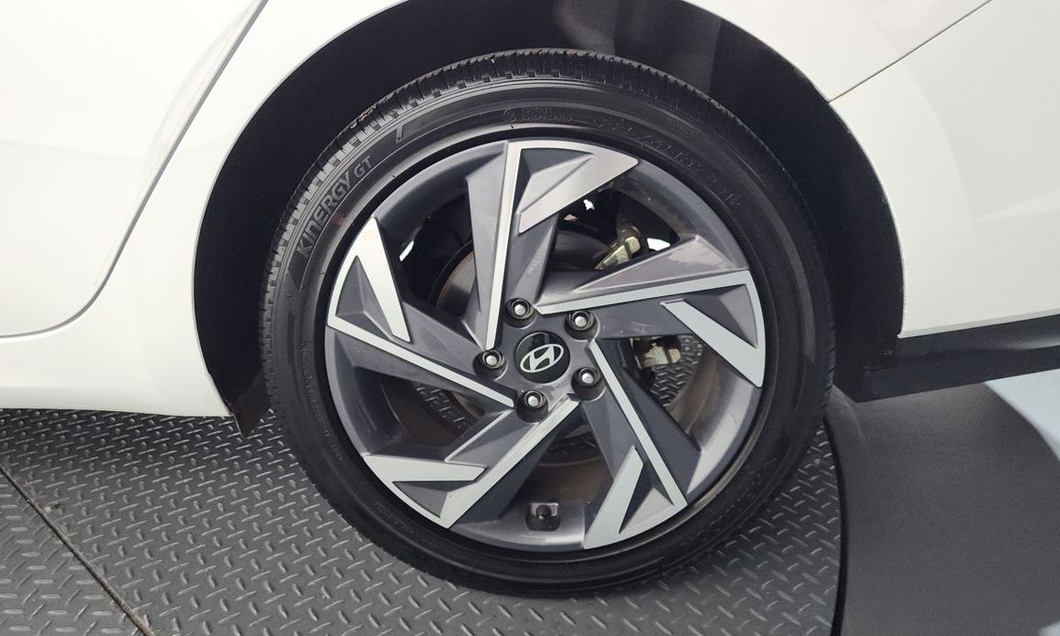 Hyundai AVANTE 2026