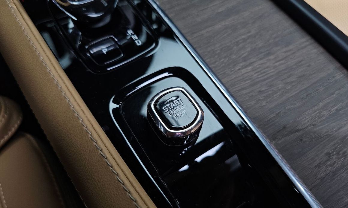 Volvo V90 2023