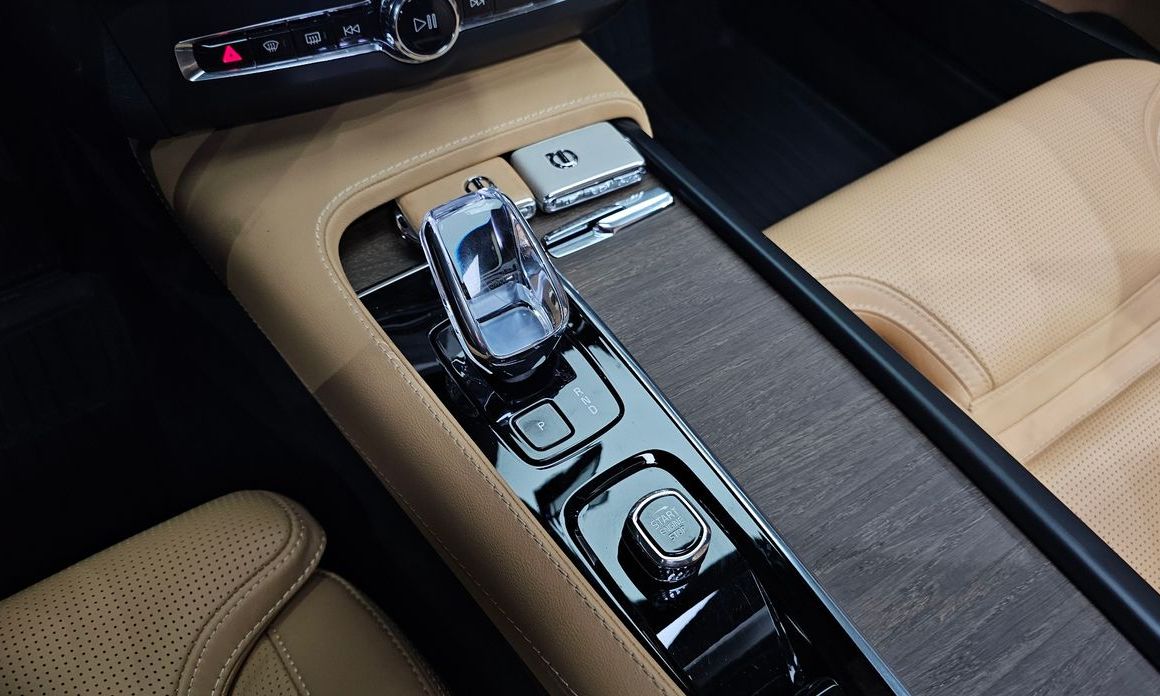 Volvo V90 2023