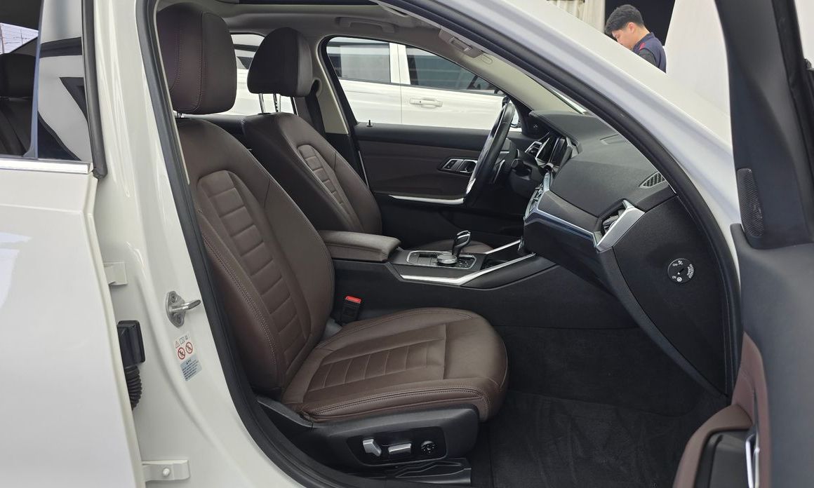 BMW 3-Series 2020