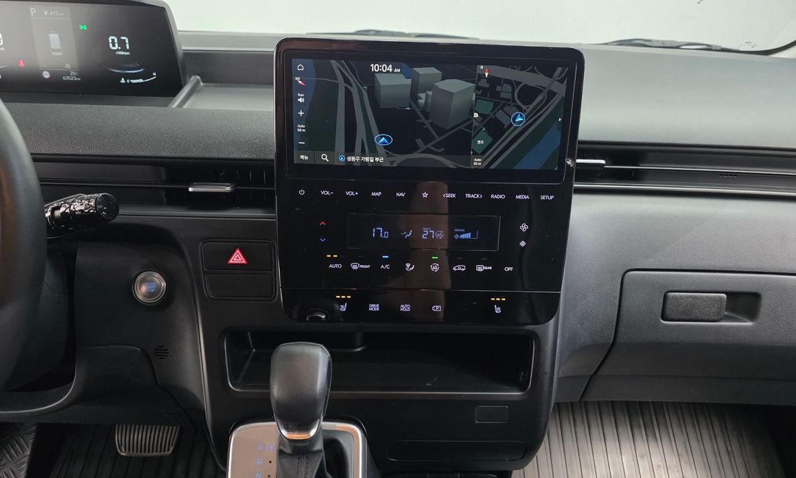 Hyundai Staria 2024