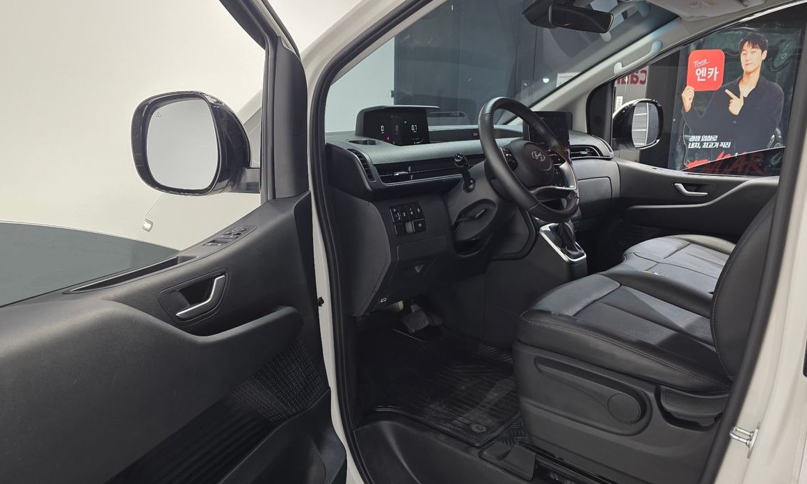 Hyundai Staria 2024