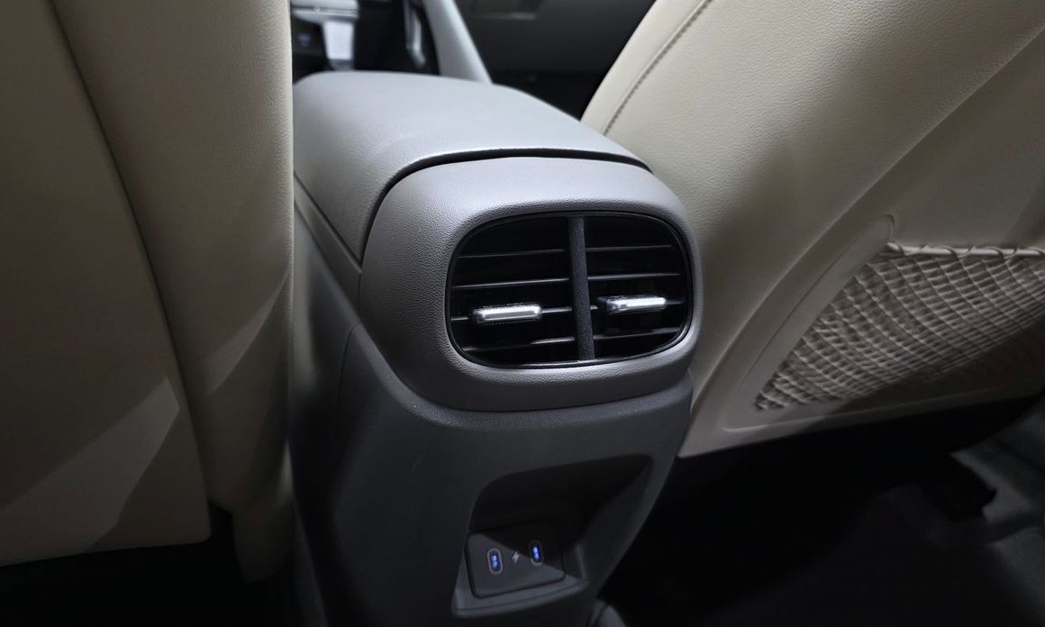 Hyundai AVANTE 2024