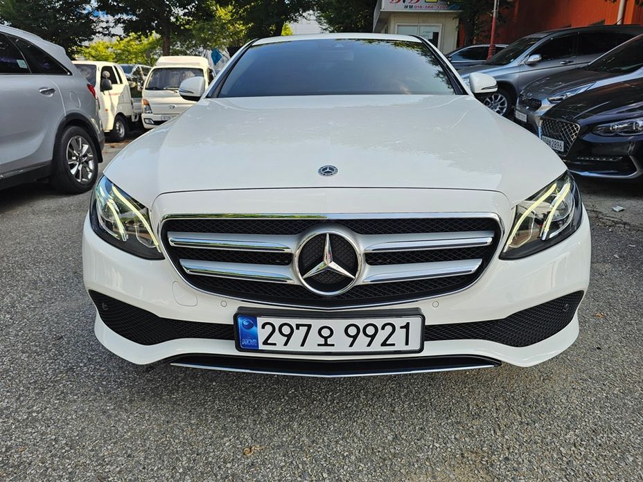 Mercedes-Benz E-Class 2019