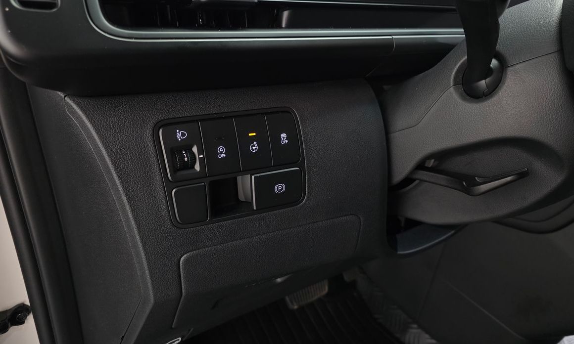 Hyundai Staria 2024