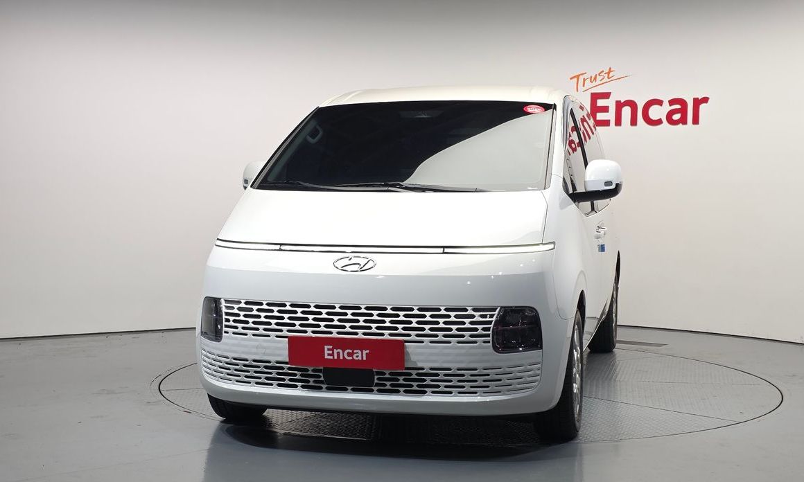Hyundai Staria 2024