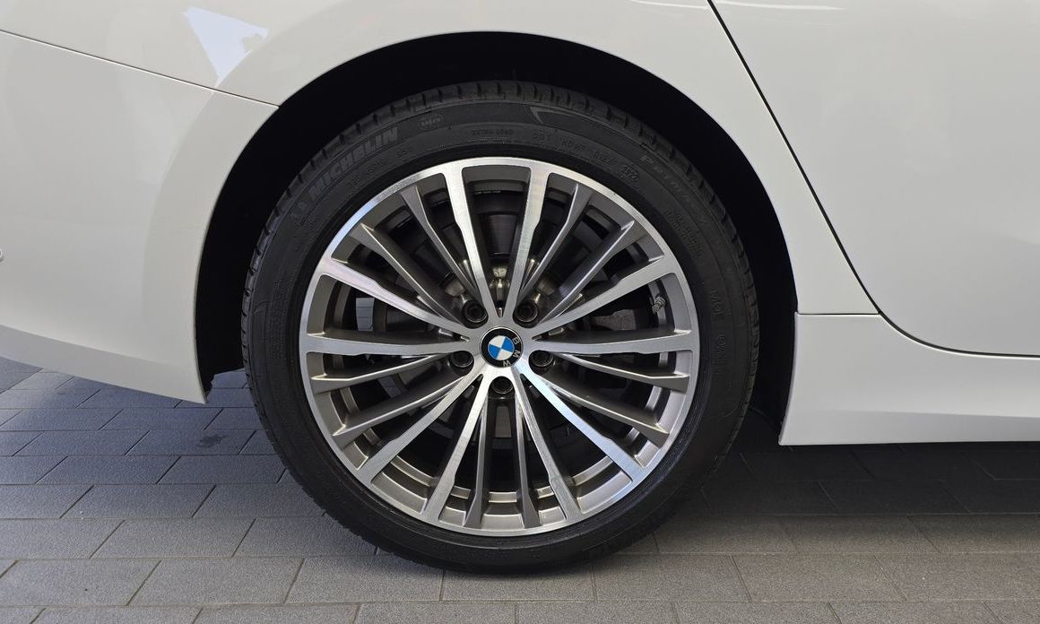 BMW 3-Series 2020