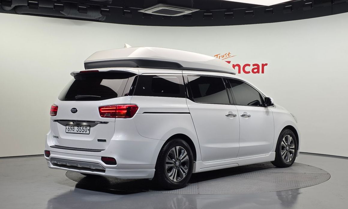 Kia Canival 2019