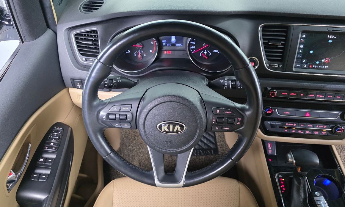 Kia Canival 2019
