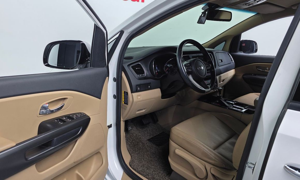 Kia Canival 2019