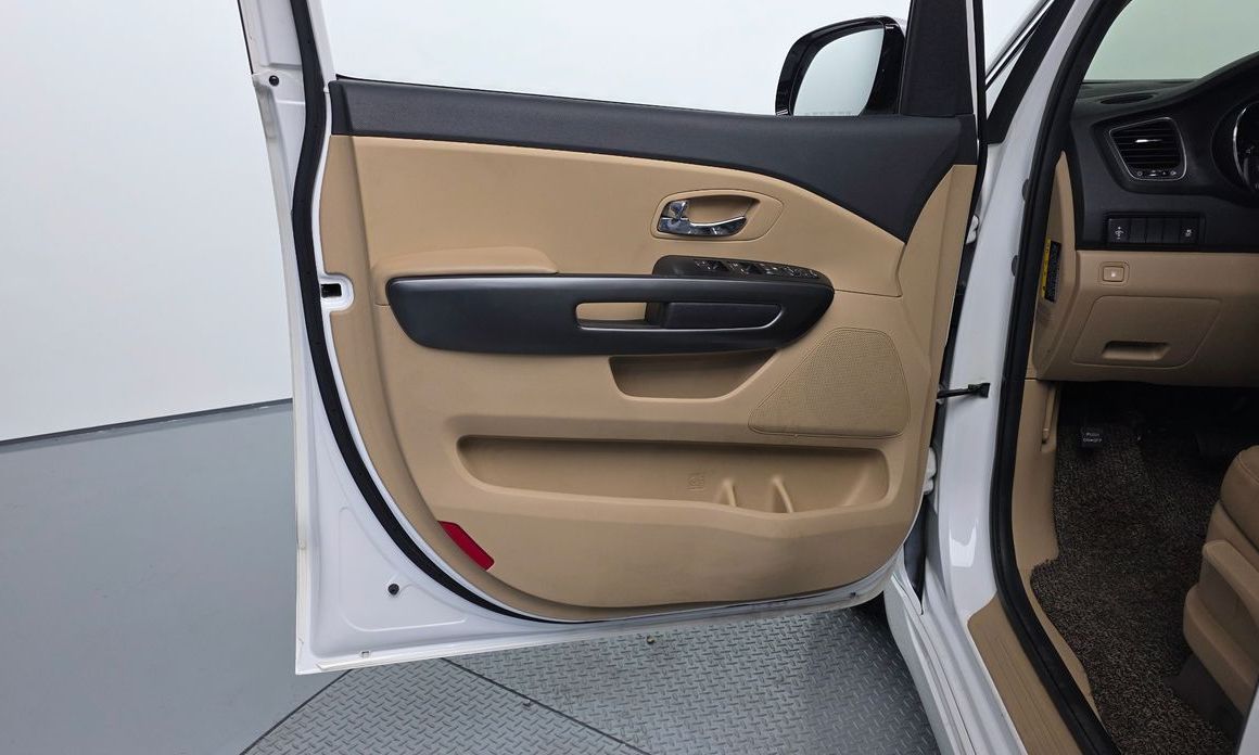 Kia Canival 2019