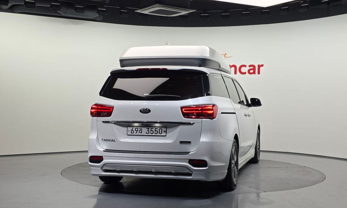 Kia Canival 2019