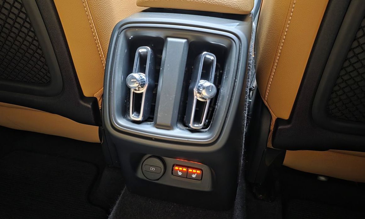 Volvo XC40 2021