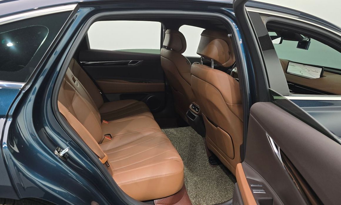 Genesis G80 2021
