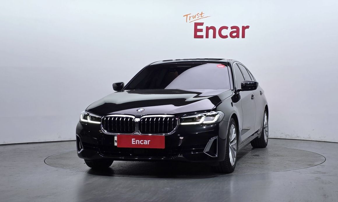 BMW 5-Series 2022