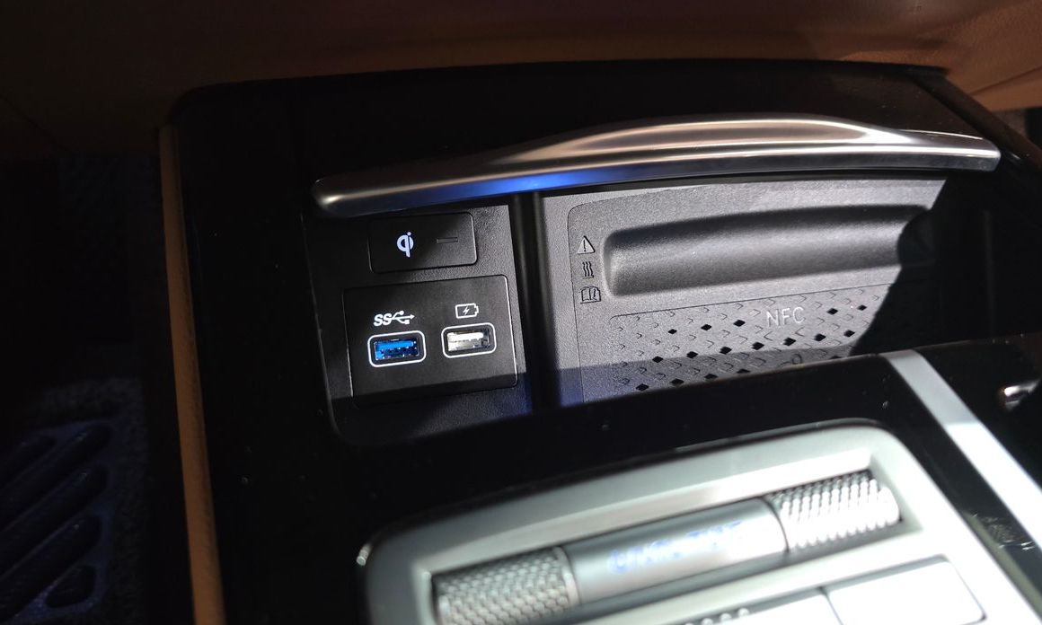 Genesis G80 2021