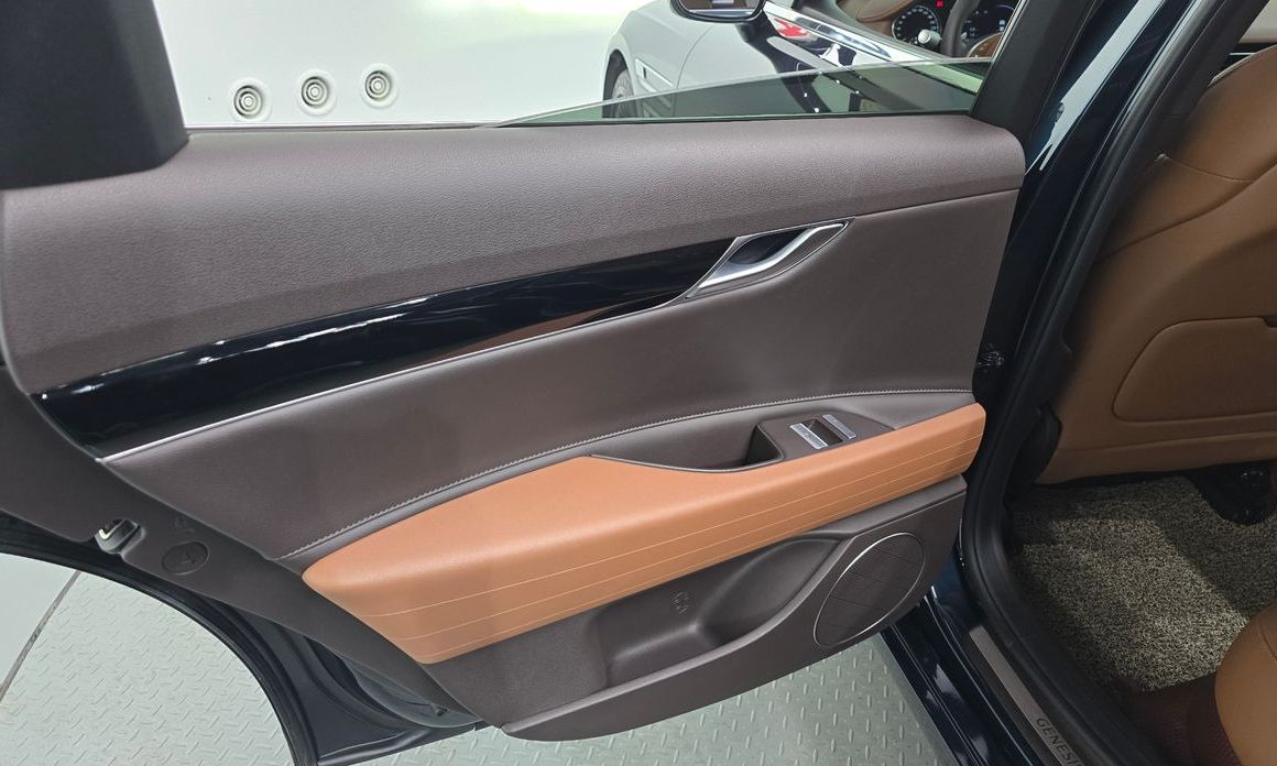 Genesis G80 2021