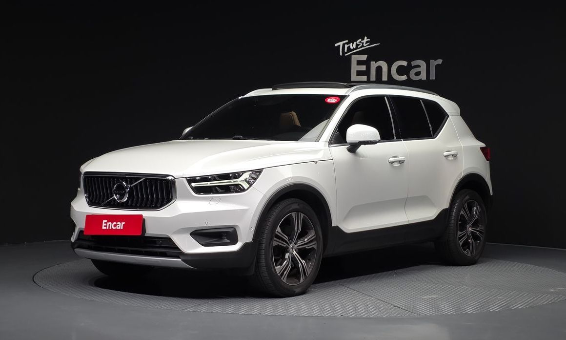 Volvo XC40 2021