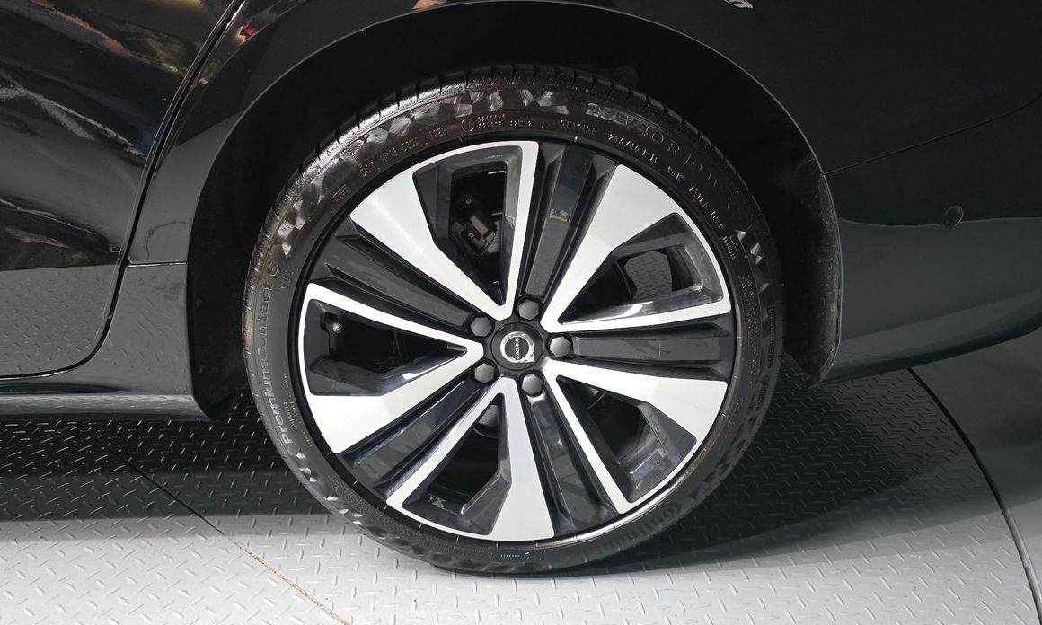 Volvo S60 2024