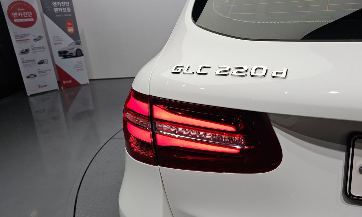 Mercedes-Benz GLC-Class 2018