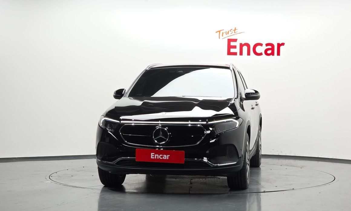 Mercedes-Benz EQA 2021