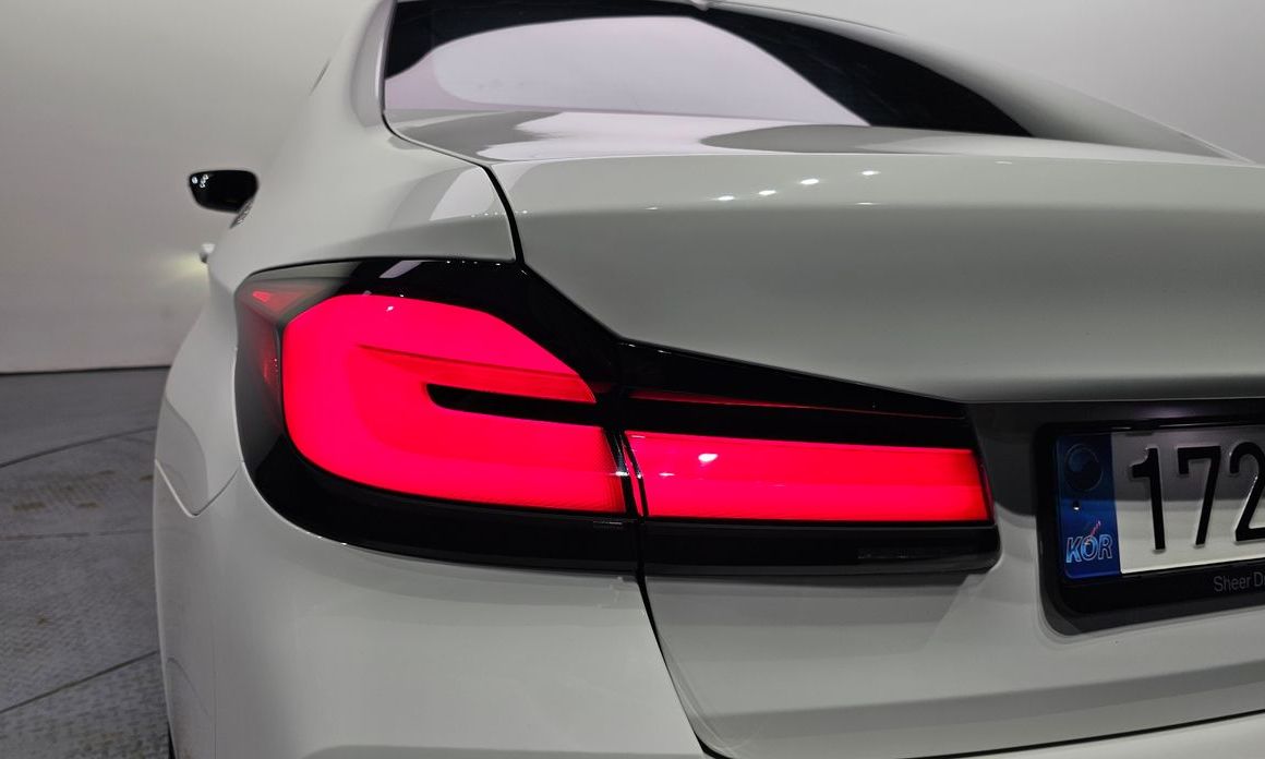 BMW 5-Series 2022