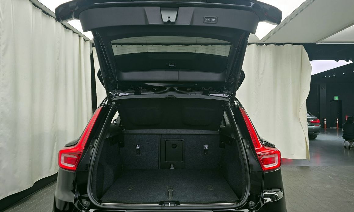 Volvo XC40 2023