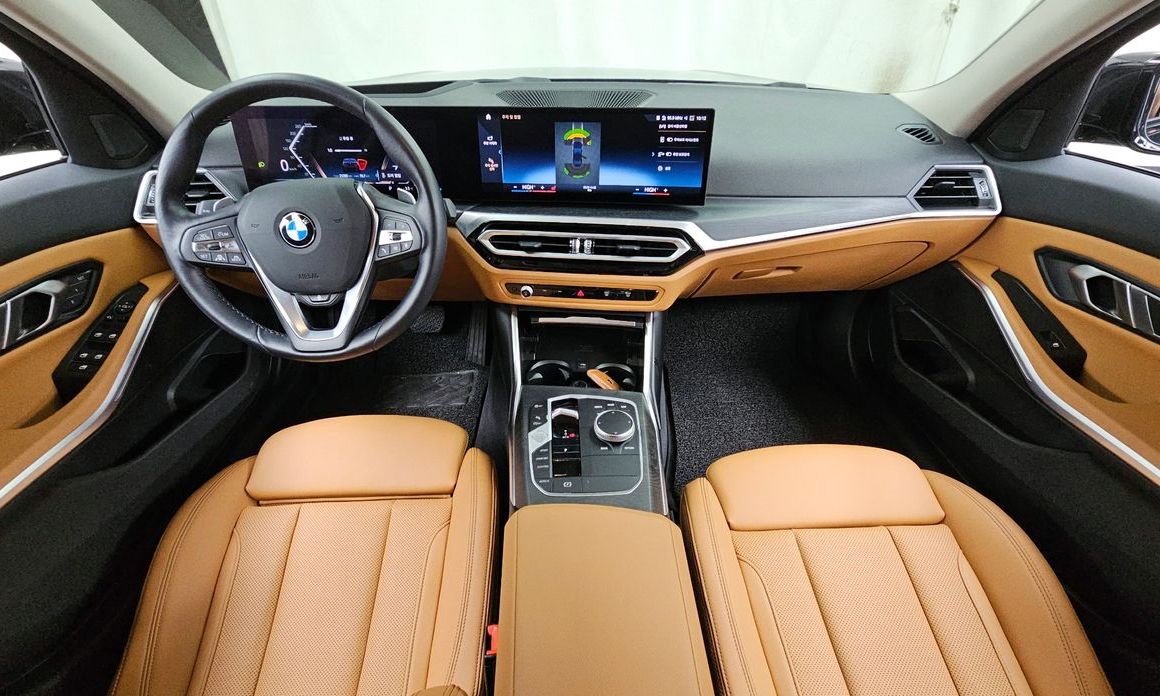 BMW 3-Series 2023