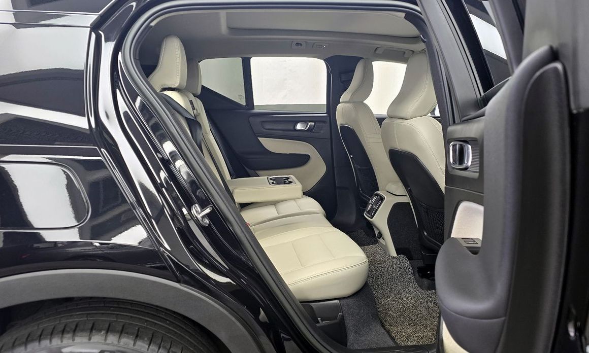Volvo XC40 2023
