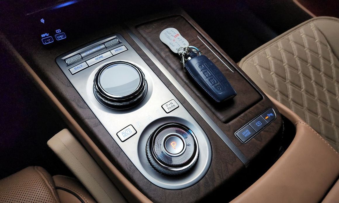 Genesis G80 2023