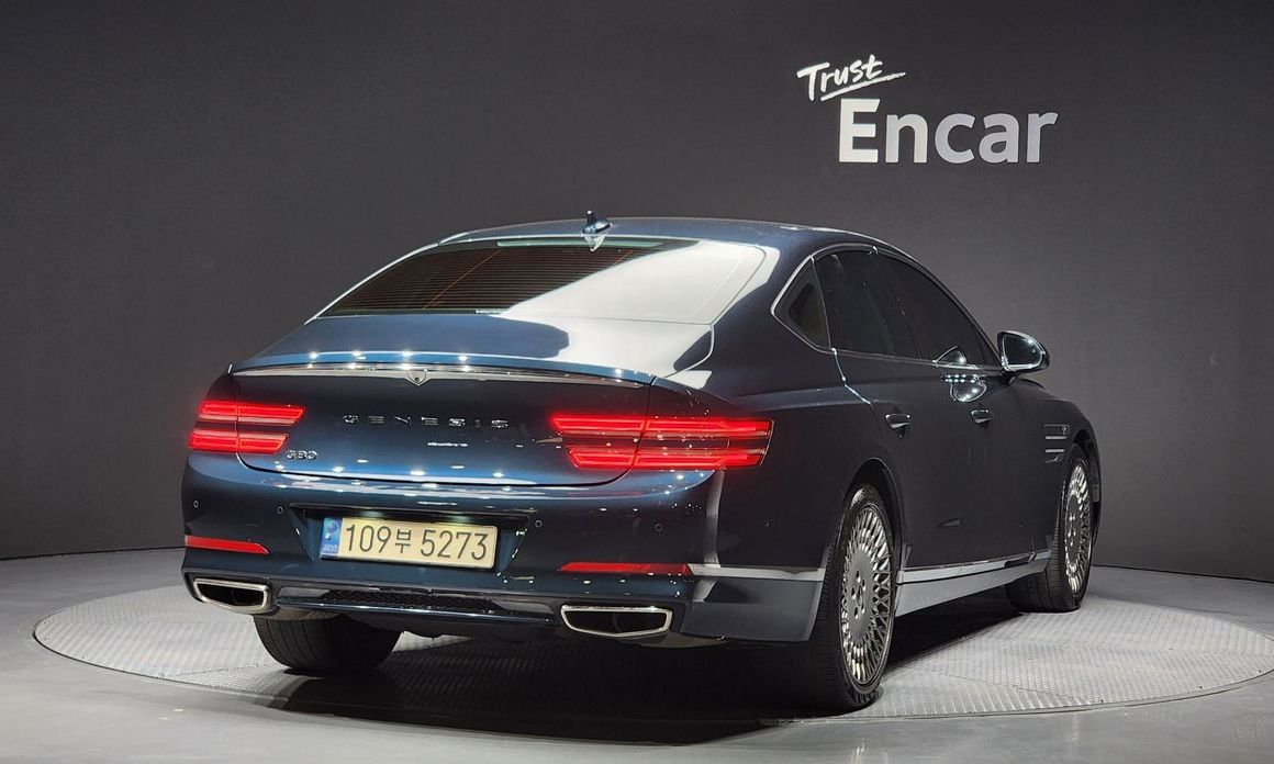 Genesis G80 2023