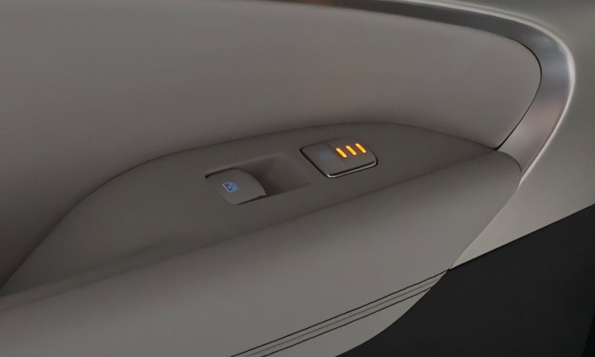 Genesis G70 2025
