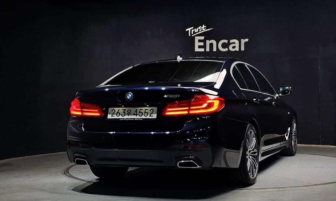 BMW 5-Series 2020