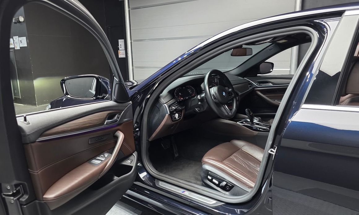 BMW 5-Series 2020