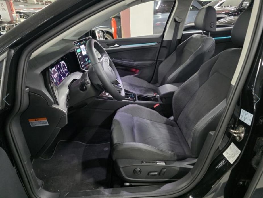 Volkswagen Golf 2025