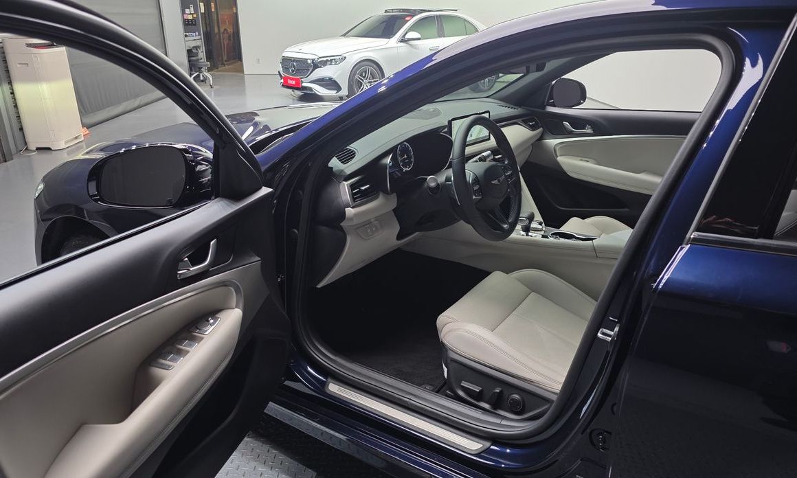 Genesis G70 2025
