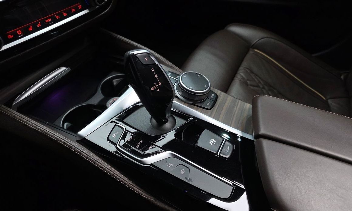 BMW 5-Series 2020