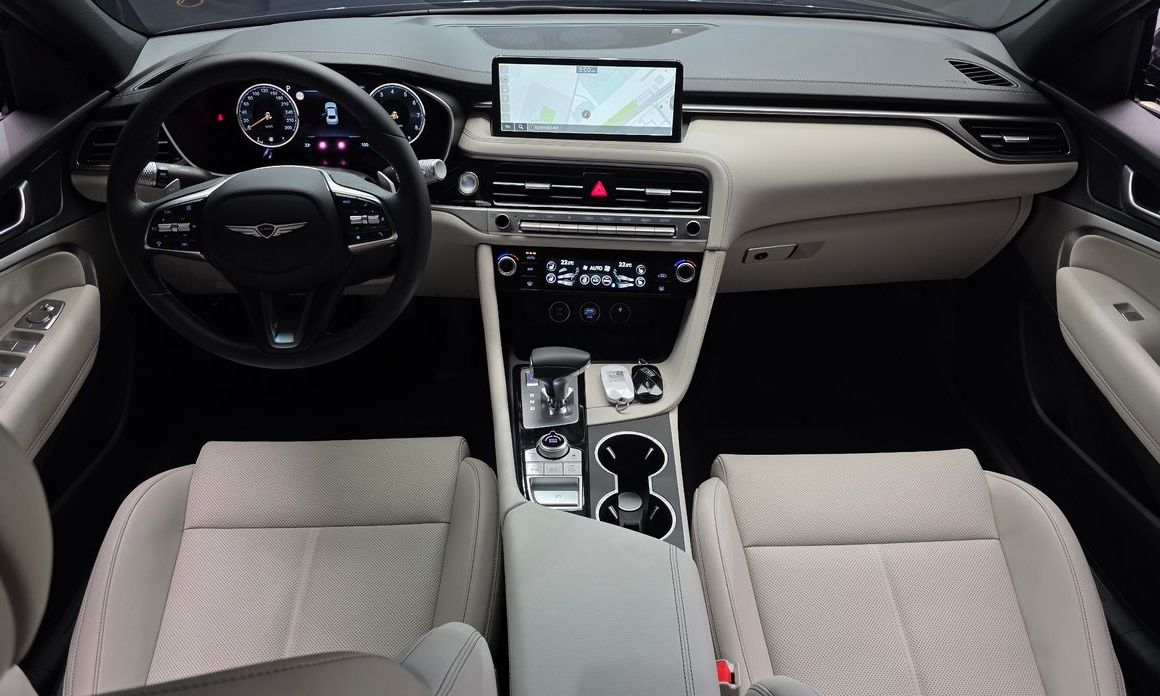 Genesis G70 2025