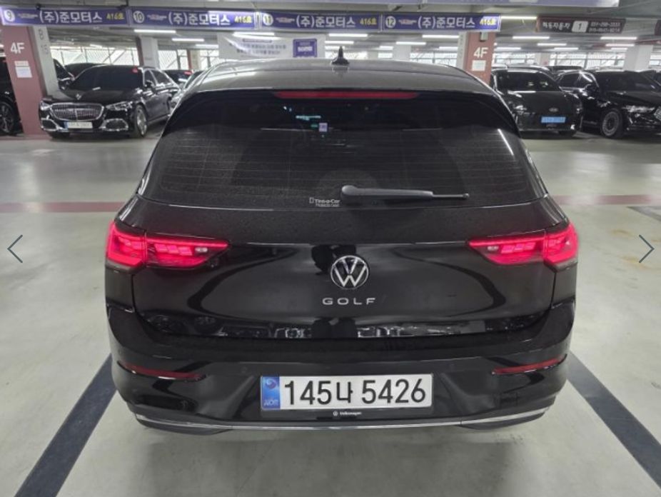 Volkswagen Golf 2025