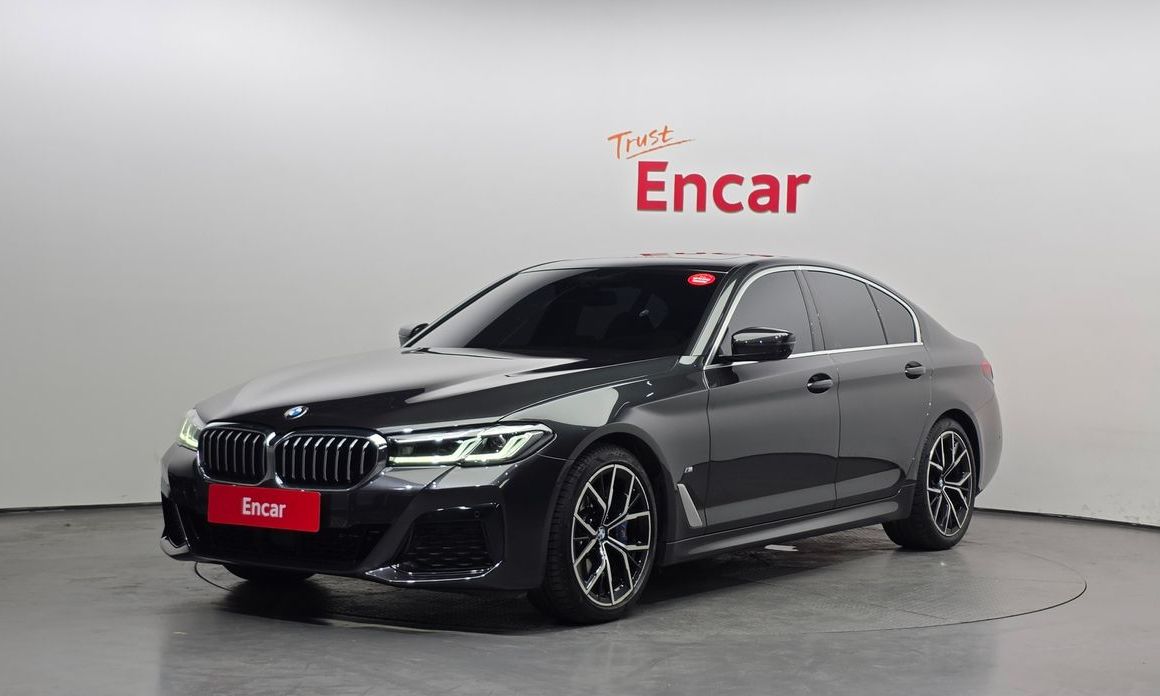 BMW 5-Series 2022