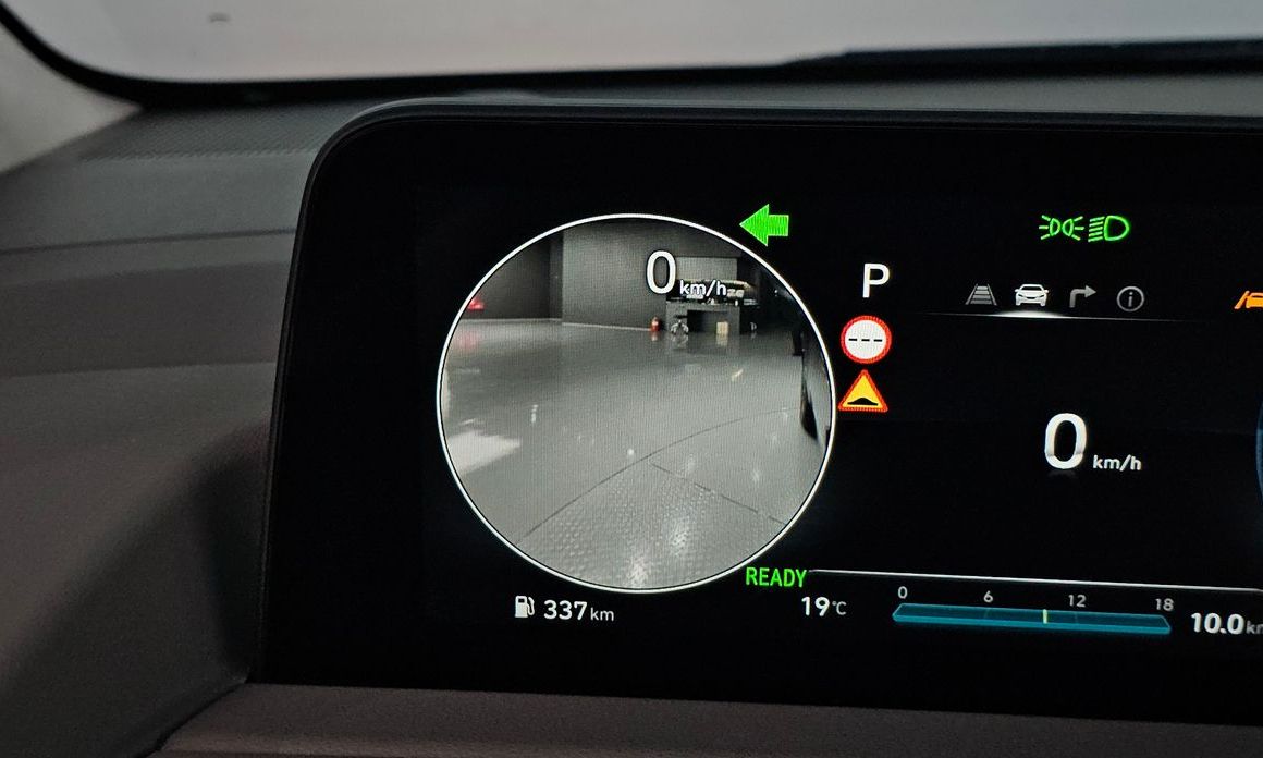 Hyundai Staria 2025