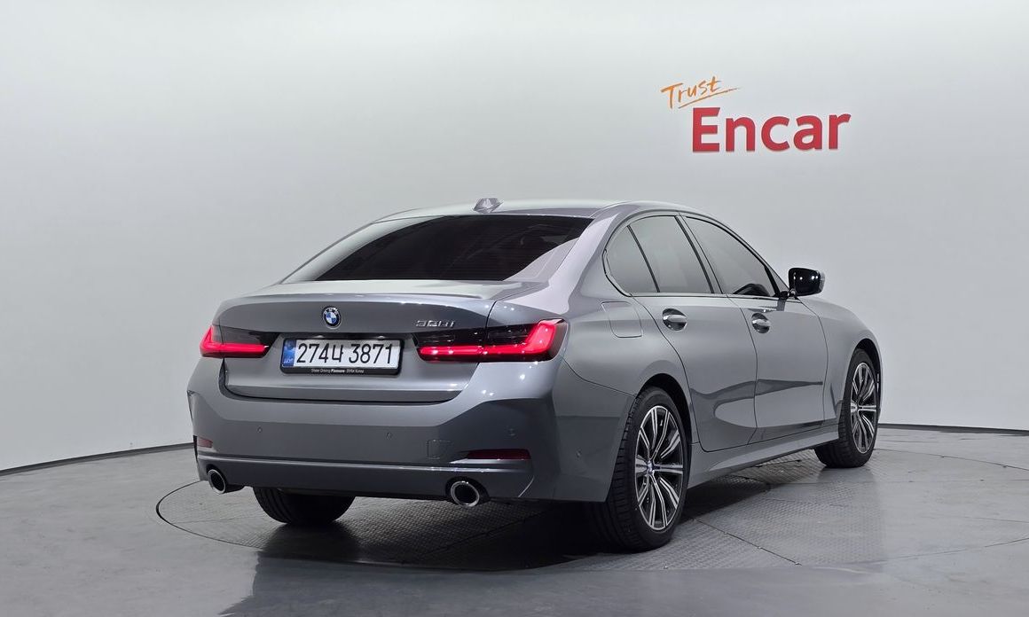 BMW 3-Series 2025