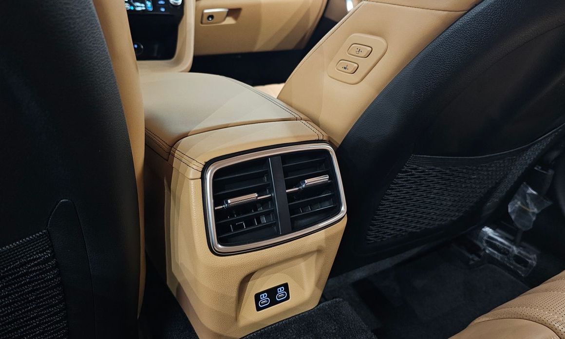 Genesis G70 2024