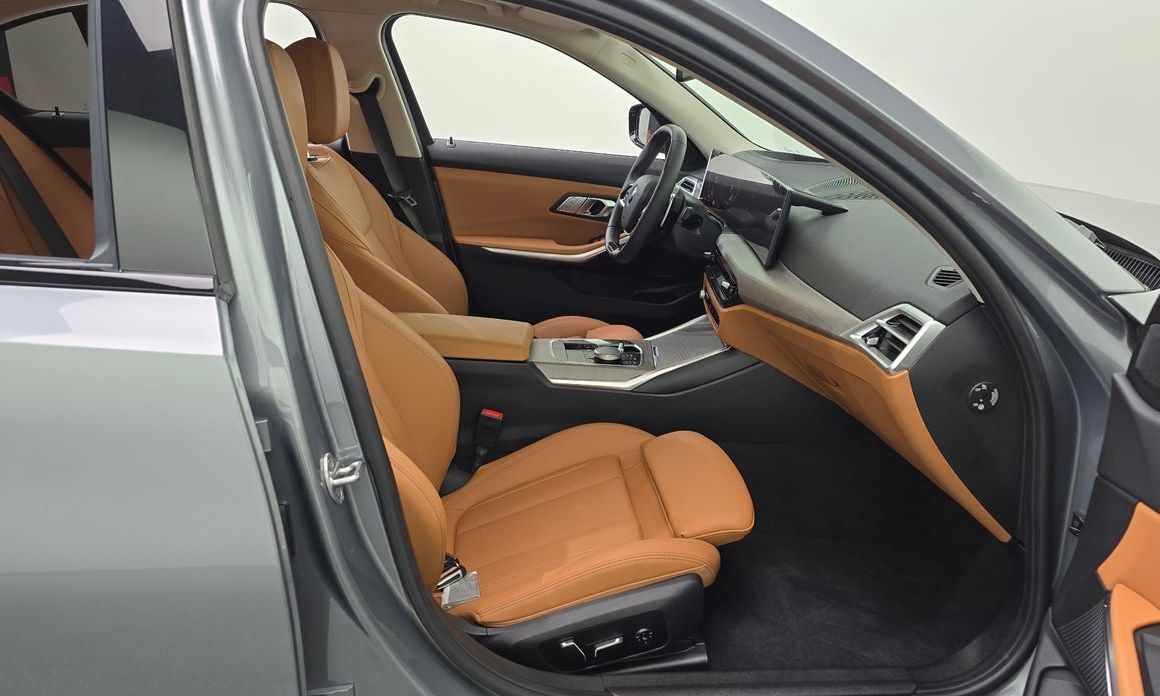 BMW 3-Series 2025