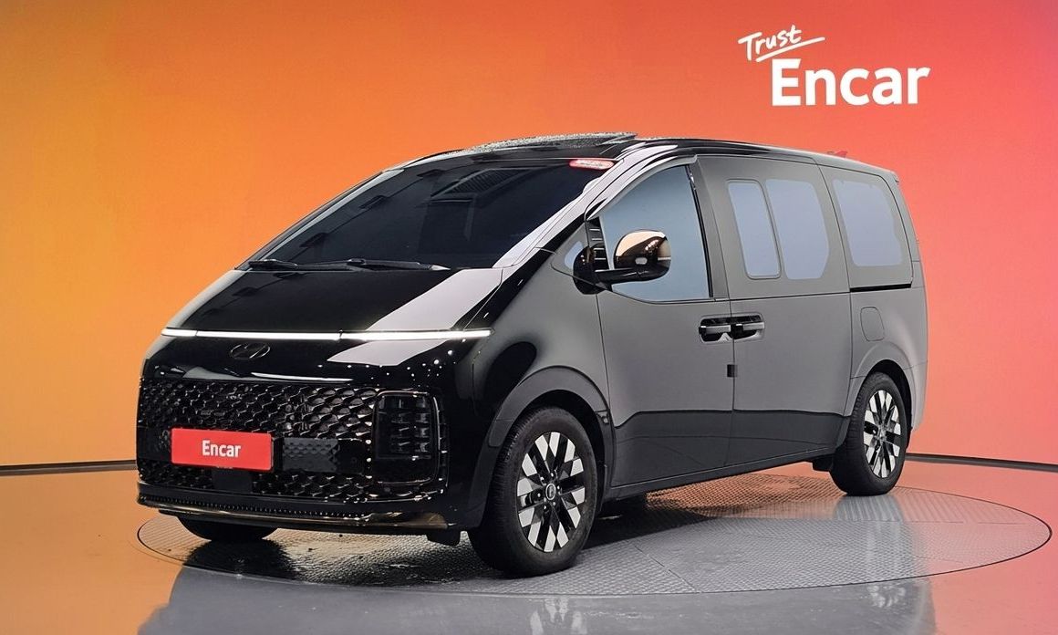 Hyundai Staria 2025