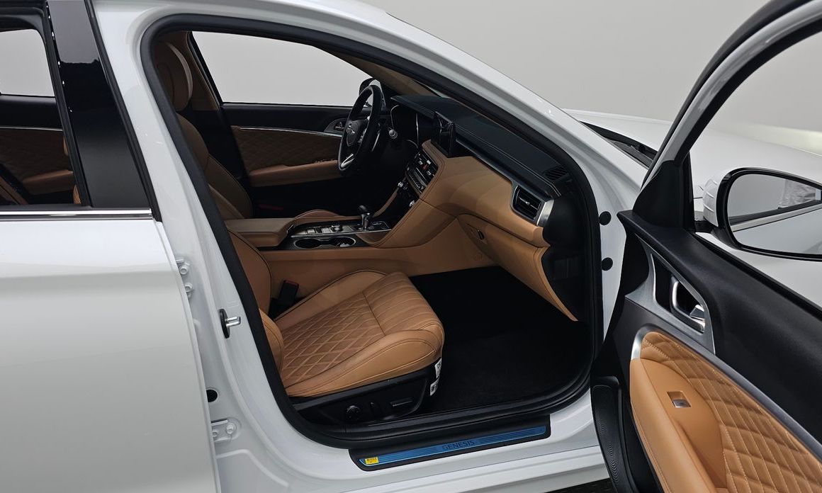 Genesis G70 2024